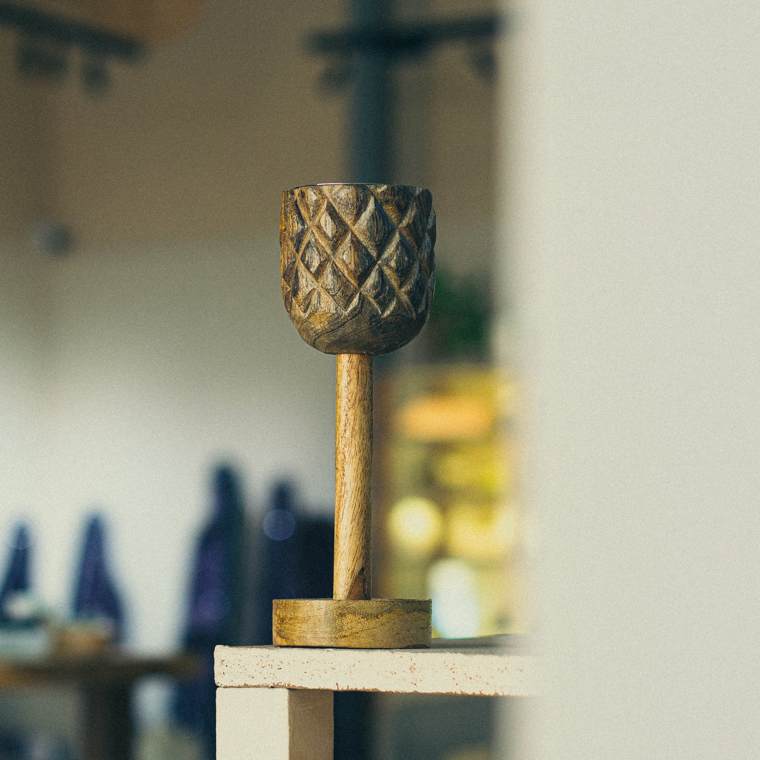 WOODEN RESIN BURNER - CHALICE